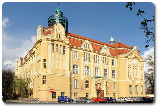 copernicanum_ukw.jpg