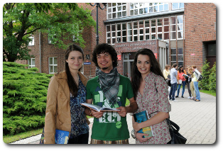 studenci_ukw3.jpg