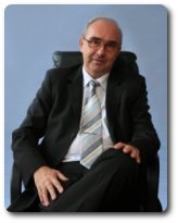 rektorbukaluk.jpg