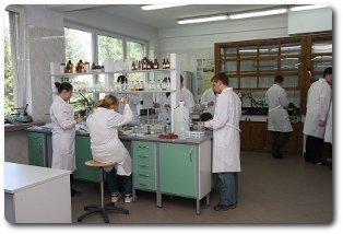 laboratorium.jpg