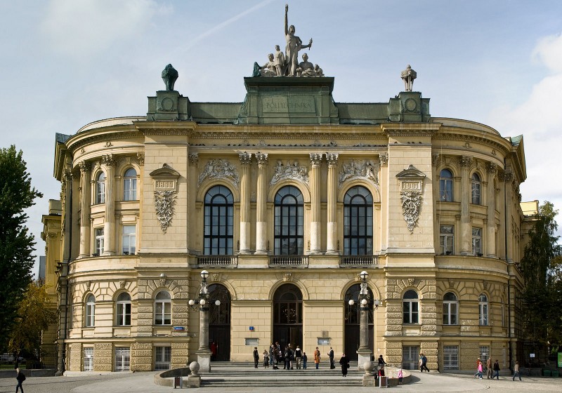 Politechnika Warszawska Kierunki Studi w Uczelnie Studia Opis 